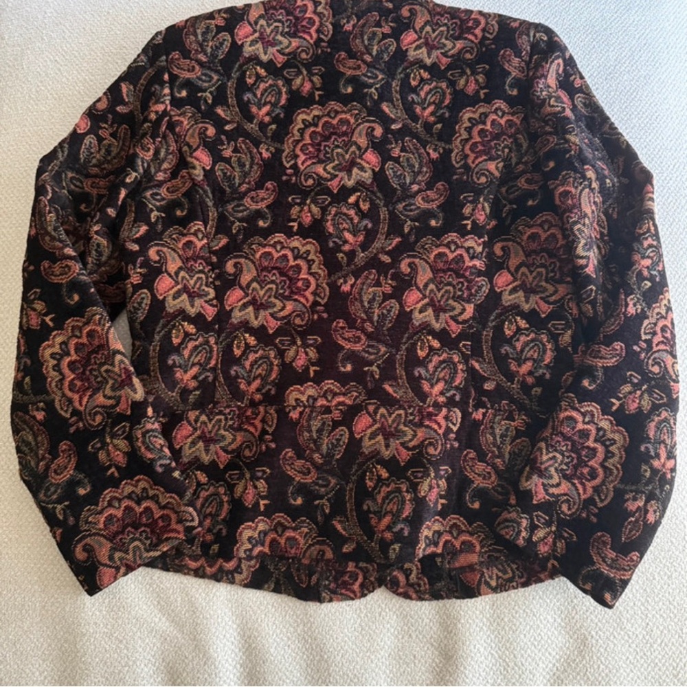 Portrait Multicolor Patterned Jacket - Picture 3 of 5